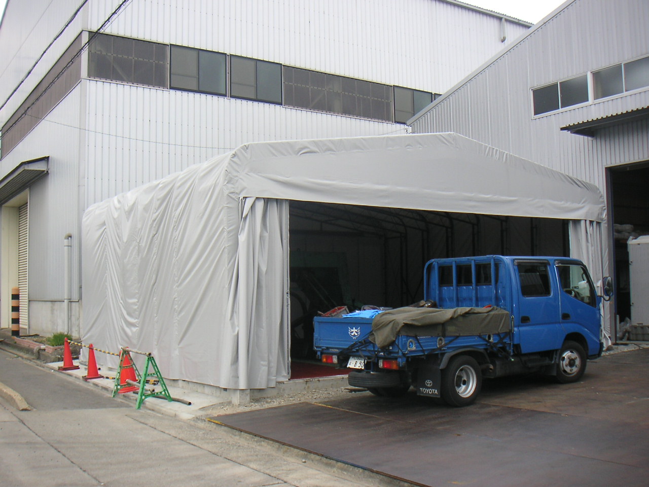 テント倉庫の制作事例